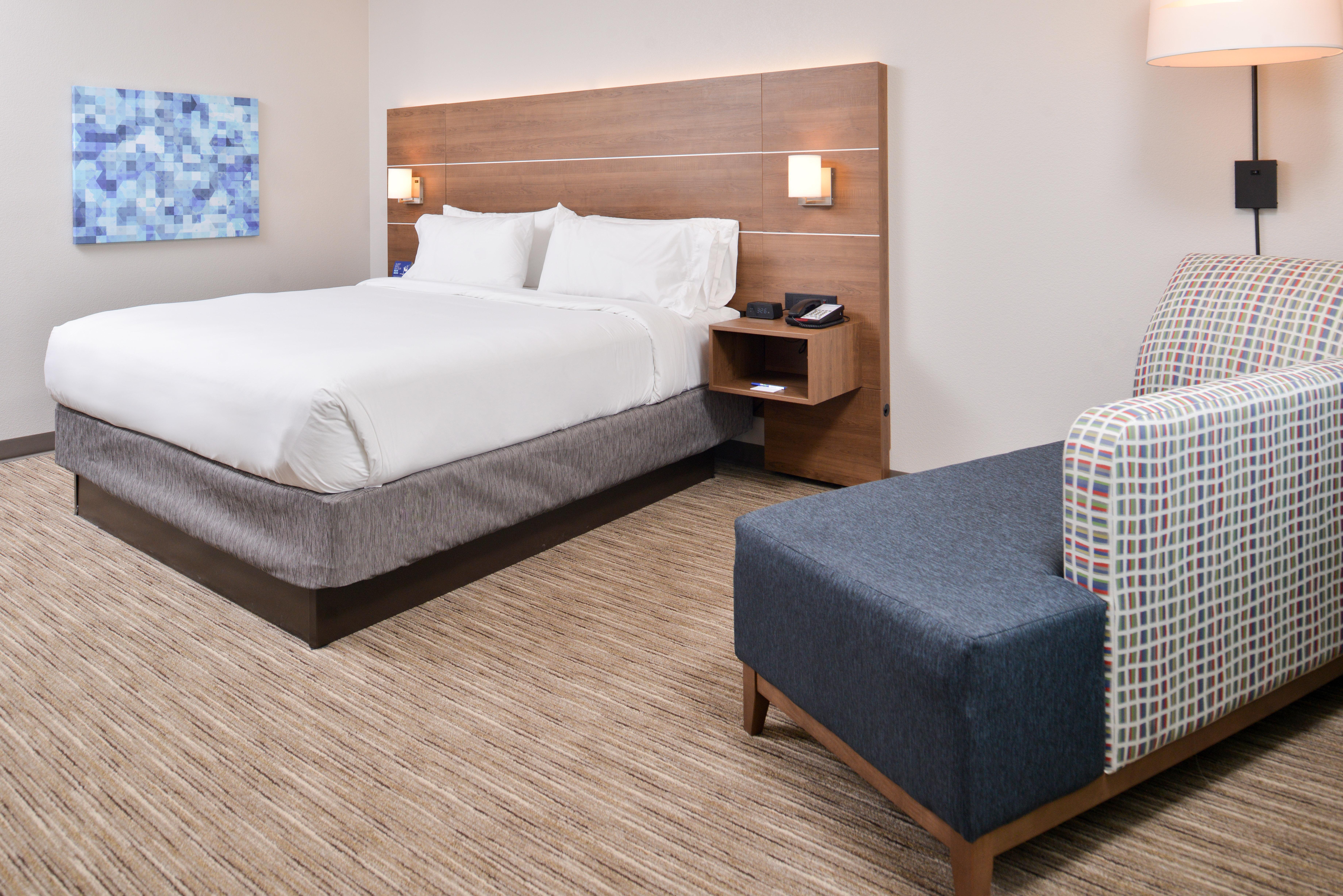 Express - By Ihg Hotel 3*